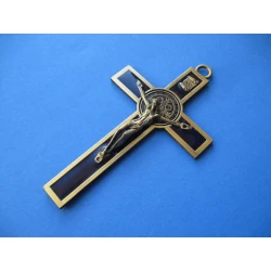 Krzyż metalowy z medalem Św.Benedykta 12 cm.Czarny